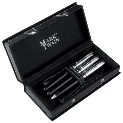 Mark Twain writing set