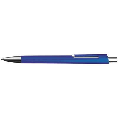 Plastic pen