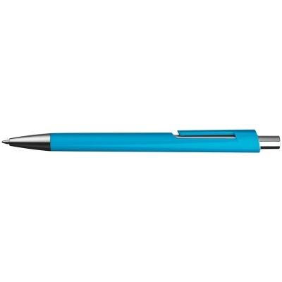 Plastic pen