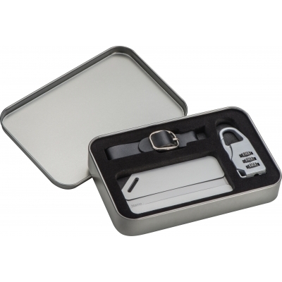 Travel set with TSA-lock