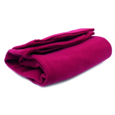 Travel blanket with pouch