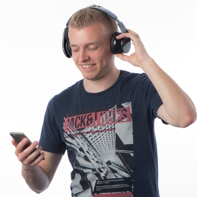 Wireless headphones