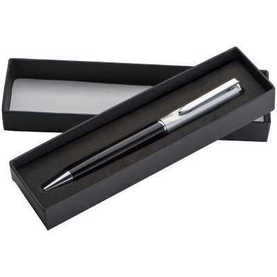 Metal pen