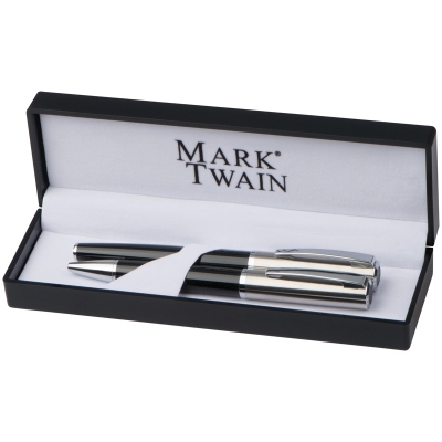 Writing set Mark Twain