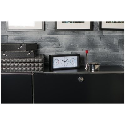 Desk clock