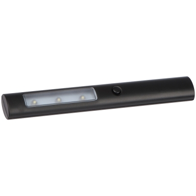 Flashlight with a magnet