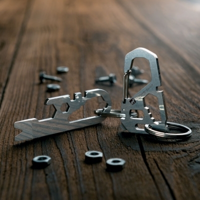 ANTISANA Multifunctional keychain