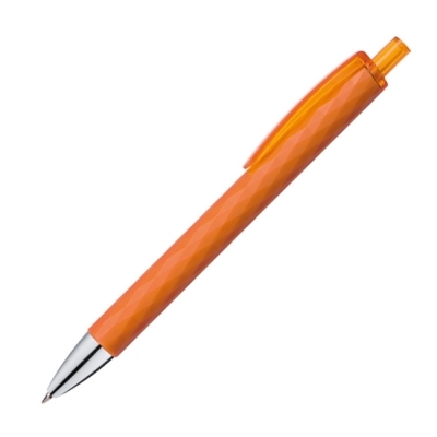 Plastic pen