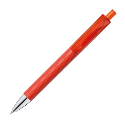 Plastic pen