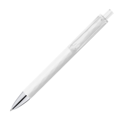 Plastic pen