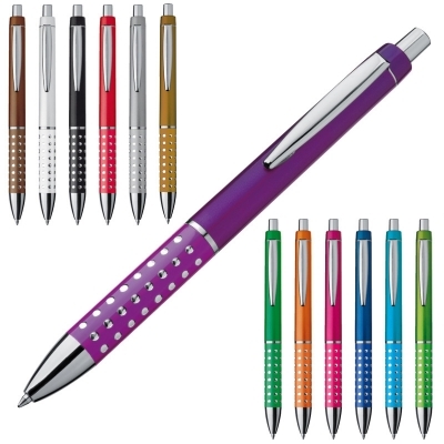 Plastic pen
