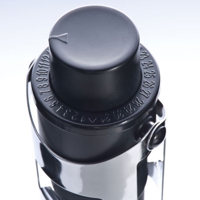 Vacuum champagne stopper