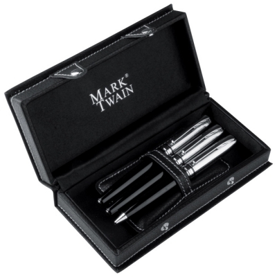 Writing set Mark Twain