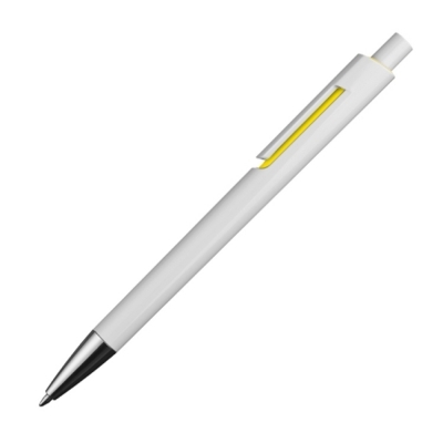 Plastic pen