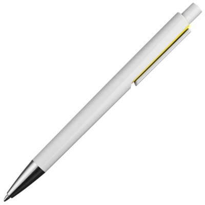 Plastic pen