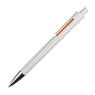 Plastic pen