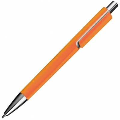 Plastic pen
