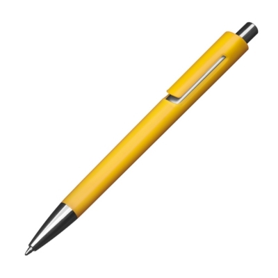 Plastic pen