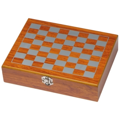 Playset with hip flask, chess and card game