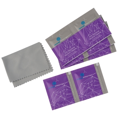 Cleaning tissues