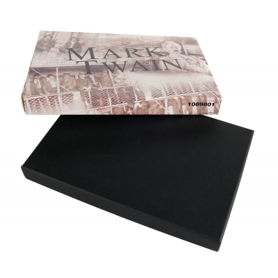 Writing set Mark Twain