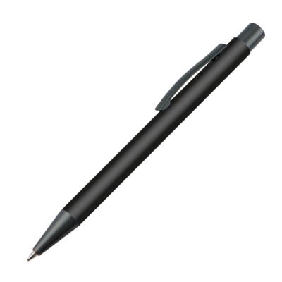 Plastic pen