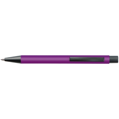 Plastic pen