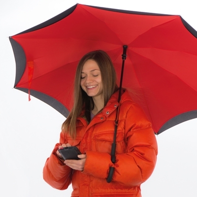 Reverse umbrella