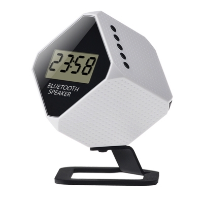 Bluetooth speaker with clock