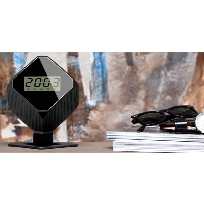 Bluetooth speaker with clock