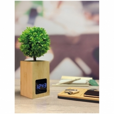 Bamboo desk clock