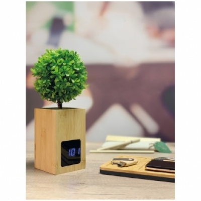 Bamboo desk clock