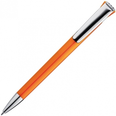 Plastic pen