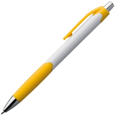 Plastic pen
