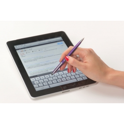 Plastic pen