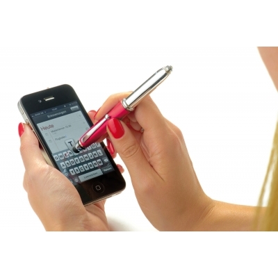 Metal pen