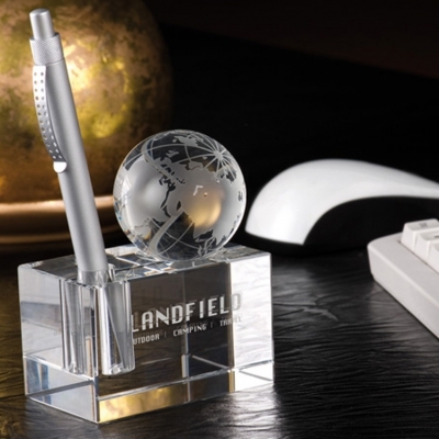 Glass block with globe