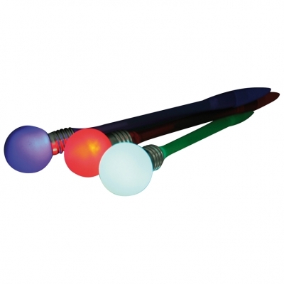 Plastic pen