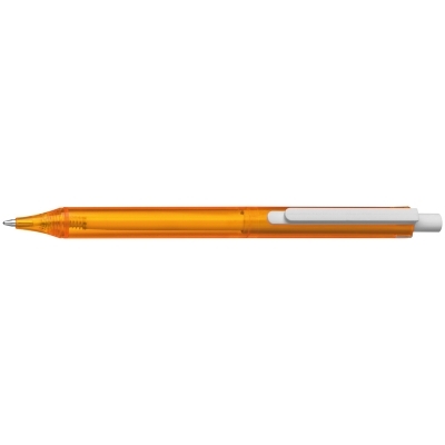 Plastic pen